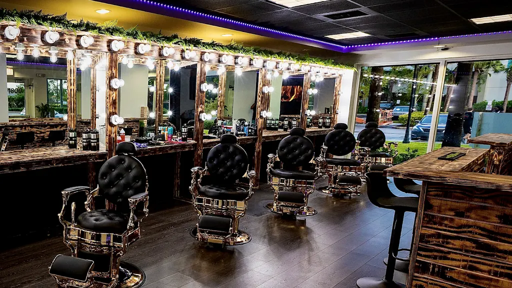Fade Maniacs Barber Studio — Barber shop in Boynton Beach